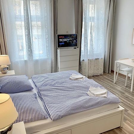 Farmer'S Market Apartments Wenen Kamer foto